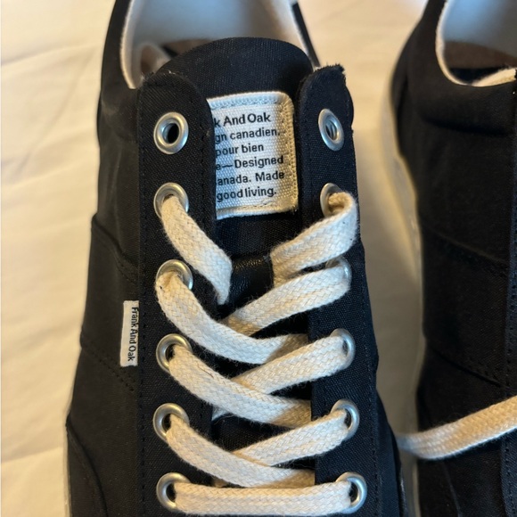 Unworn Frank & Oak shoes men’s size 9.5 - Picture 4 of 6